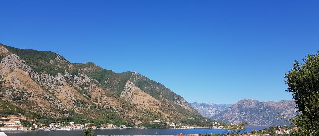 Apartments Lazarevic Kotor Exterior foto